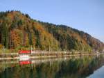 1116 mit Reisezug Zwischen Kiefersfelden und Kufstein.19.10.2008