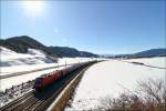 Gegenlicht des Tages :O)
1116 272 mit IC 538 von Villach nach Wien Meidling.
21.02.2010 Fensch - St.Lorenzen