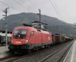 Mein erstest Bild in St. Johann (sterreich) war die 1116 262 -5 an einem Gterzug, Hinten dran noch 1144 218 die spter wieder solo zurck gefahren ist. Am 17.08.2010 .