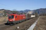 1016.007 mit dem Gterzug 47061 kurz vor seinem Zielort, Gratwein, bei Stbing fotografiert, 21.o1.2o11