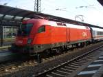 Am 03.06.2011 steht BB 1116 116-3 mit dem IC 2057 nach Frankfurt in Kaiserslautern Hbf