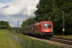 1116 266-6 mit einem Gterzug in Grokarolinfeld am 13.08.2011