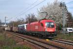 1116 178 und 1116 250  Polizei 112  mit dem Zug 55033, am 11.04.2012 bei Unter St.