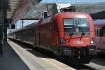 Hier steht zur Abfahrt bereit 1116 068. Aufgenommen am 09.07.2012 im Bahnhof von Klagenfurt am Wrthersee.