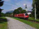 SZ 541 105 und BB 1116 125 passierten soeben die Haltestelle Finkenstein und werden gleich durch die bekannte Fotokurve fahren, am Haken haben sie den DG 45419 (Villach Sd Gvbf-Ausfgr - Ljubljana Zalog), das Bild entstand am 07.06.12