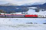 Die BB 1116 140-5 vor einem Personenzug auf der Strecke Salzburg-Mnchen bei Bergen in Oberbayern am 30.10.12.