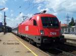 1116 037 mit EC nach Wien Westbahnhof am 9.8.2006 in Wien Htteldorf