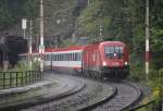 1116 281 hat am 27.05.2014 mit EC102 (Villach - Warschau) soeben den Kartnerkogeltunnel verlassen und wird in wenigen Augenblicken die Haltestelle Wolfsbergkogel durchfahren.