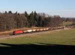 Die 1116 148 mit einem Güterzug am 28.12.2013 unterwegs bei Übersee.