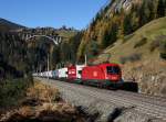 Die 1116 079 mit einer RoLa am 31.10.2015 unterwegs bei St. Jodok.