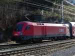 Eine BB Taurus mit einem Doppelstock City Shuttle von bregenz ber Feldkirch nach Bludenz.
Bahnhof Feldkirch 12.02.07