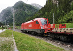 1116 146-2 schiebt die ASTB 9620 von Mallnitz-Obervellach, in den Bahnhof Böckstein. Aufgenommen am 5.6.2016