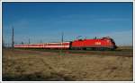 1116 002 mit dem ER 9445 „Haydn“ von Wien nach Tatabanya am 11.3.2007 bei der Einfahrt in Gramatneusiedl.