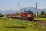1116 215-5 zieht ihren Güterzug durch Vorarlberg. Zwischen Hohenems und Dornbirn. Fahrtrichtung Dornbirn. 26.6.2017