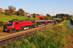 Die 1116 206 der ÖBB mit einem Railjet 30.09.17 bei Straß in der Nähe von Teisendorf.