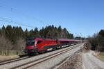 1116 212 mit einem  Railjet  aus Salzburg kommend am 1.