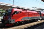 Hier ist die Aufnahme einer Taurus 1116 201 im aktuellen
Railjet-Design. Aufgenommen anlsslich einer Testfahrt am
10.05.2008 im Bahnhof Amstetten.