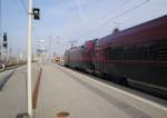 RJ 66 nach Mnchen fhrt am 19.3.10 in Wien Meidling Bst.8 ein