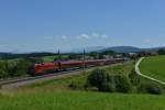 1116 232 und der Jubilumsrailjet  175 Jahre Eisenbahn in sterreich  mit RJ 564 nach Lindau Hbf am 16.06.2012 unterwegs bei Pndorf.