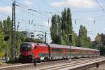 1116 202 am 17.8.12 mit einem RailJet in Mnchen-Heimeranplatz.