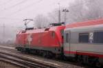 Wie angek�ndigt schob 1116 075-1 den EC 113 nach Klagenfurt von Stuttgart nach M�nchen nach. Silvester `08 zur Mittagsstund in G�nzburg/Do.