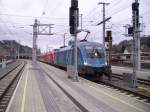 Hier der Transalpin mit der 1116 080 ( UEFA ) und 1116 090 in Feldkirch am 28.3.2009.