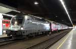 1116 038  Siemens  wartet mit REX 2106 in Wien Franz Josef's Bahnhof auf die Abfahrt nach Ceske Velenice.