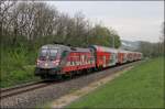 1116.138 bespannte am 30.04.13 den REX 7631 von Deutschkreutz nach Bratislava-Petrzalka, und war um 16:12 zwischen Mllendorf und Neufeld/Leitha zu sehen.
