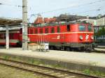 BB 1141-027 am 22.6.2001 im Bahnhof Attnang-Puchheim,Obersterreich