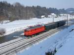 1141.21 mit Sonderzug SE 14440 Graz – Salzburg kurz vor Frankenmarkt. [08.02.12]