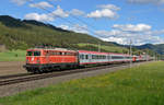 Die blutorange 1142 682 war am 13. Mai 2017 dem IC 610 von Graz nach Linz vorgespannt, und wurde von mir bei Seiz an der Kronprinz-Rudolf-Bahn fotografiert. 