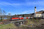 1142 693 mit einem REX am 03.04.2018 bei Wernstein am Inn.