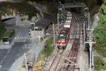 Ebenfalls im August 1997 war die 1142 642 wieder in auf der Strecke über den Altburger Sattel unterwegs allerdings mit einem BEX Zug in Richtung Salzburg Hbf.
In der Haltestelle Schönblick-Maria Plain wartet der Güterzug bei der Überleitstelle Zell 3 auf die Weiterfahrt.

Modelleisenbahn Salzburg am 29.12.2022
