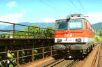 BB 1142 658-2 auf der Draubrcke zwischen Villach Hbf.