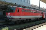 Elektrolokomotive 1142.691 am 9.9.2006 im Bahnhof Attnang-Puchheim (O)