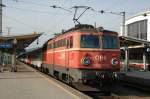 1142.564 kurz vor der Abfahrt Richtung Bruck an der Mur am 14.3.2009 um etwa 16.00 Uhr in Graz Hbf am Bahnsteig 4b