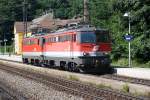 1142 643 und 1142 654 fahren als Lokzug nach Gloggnitz retour um wieder als Vorspannloks ber dem Semmering eingesetzt zu werden.