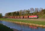 Mit einem Umleiter ist am 10.04.2011 die 1142 639  in Wartberg an der Krems durchgefahren.