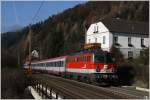 Am Edlachhof vorbei fhrt 1142 704 mit IC 650 von Graz Hbf nach Wien Meidling.  Spital am Semmering 19_11_2011