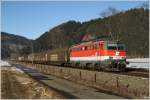 1142 632 fhrt mit Gterzug 64525 von St.Michael nach Zeltweg. 
St.Lorenzen 22.2.2012