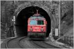 Colorkey von 1142 564  Flurli  welche als Lokzug von Mrzzuschlag nach Gloggnitz unterwegs war. 
Weinzettelfeldtunnel Breitenstein 1.12.2012