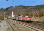 1142 575 mit R 5923 am 15.03.2015 in Wernstein am Inn.