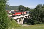 1142.668+1144.007 befahren mit GAG-47050 am 1.8.15 den Payerbachgraben-Viadukt.