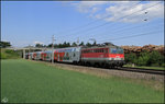 1142.611 mit Regionalzug am 29.04.16 bei Neunkirchen/NÖ.