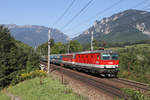 Die nagelneue 1144.264 fährt im Tandem mit 1142.625 und 2x1142 als N. mit GAG-47053 über den Payerbachgraben-Viadukt am 31.8.17