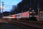 Am frühen Morgen des 3.4.2018 steht die 1144 256 mit dem R4110 in Spielfeld-Straß und wartet auf die Abfahrt nach Graz Hbf.