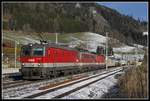 1144 083 + 1142 587 + 1144 112 mit Güterzug in Spital am Semmering am 4.12.2019.