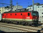 ÖBB Lok 91 85 1144 260-7 bei Wien am 19.09.2025  Bild wurde aus Fahrenden RJ gemacht