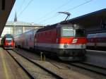 Die 1144 289 und ein E-Talent am 15.03.2008 in Wien Westbahnhof.