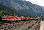 Die beiden Bludenzer 1144 231 (9181 1144 231-8) und 1144 239 (9181 1144 239-1) mssen mit ihrem Kombizug in Schwaz auf die Seite. (04.07.2008) 

